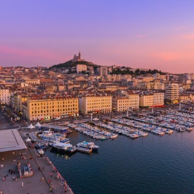 elisenprovence's profile picture. Avec tout ce que je sais, on pourrait faire un livre. Il est vrai qu'avec tout ce que je ne sais pas, on pourrait faire une bibliothèque. Sacha Guitry