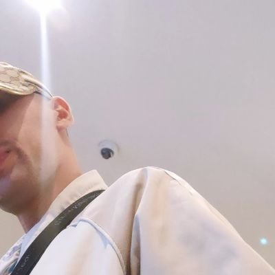 egrec213's profile picture. 