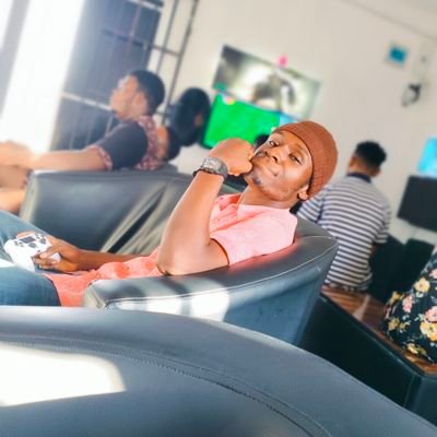 Into real estate management//Crypto & Forex trader, An affiliate marketer @P-Dollars institute 🎮💰💲💵