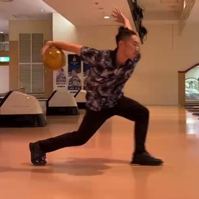 jeep_bowling's profile picture. 02 Jeep Commander サムレスボウラー