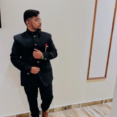 i_shubhamjaini's profile picture. 