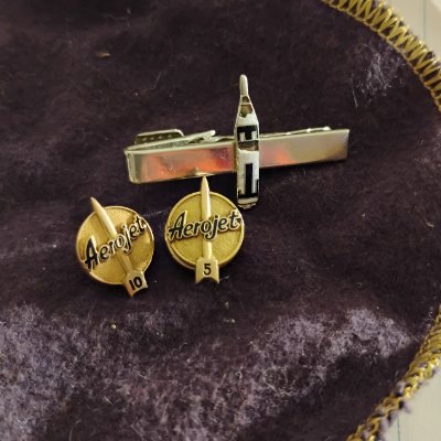 behler73714's profile picture. Passionate about science, teaching, and travel. Peru holds my heart. Contentment is my compass."