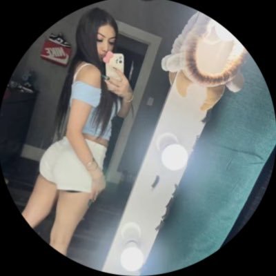 sosa2slutty's profile picture. 18 💕 latina slut 💦🎀 | dm 4 menu zelle & apple pay 🥹💰