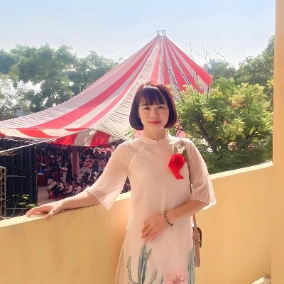 Tôi là Phạm Thị Ngọc hay gọi là Ngọc Phạm. Tôi đam mê với SEO, marketing. Tôi thích thú và muốn tìm tòi các kiến thức liên quan đến Seo và marketing nói chung.