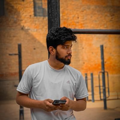 وہ بس بتانا تھا
ناچنے والی عورتوں کے بچے کبھی آزادی کی جنگ نہیں لڑسکتے بیٹا 😀😀😀
یوتھیو چس آرہی اے فیر مل گئ آزادی فیر ہور ساری خیر اے