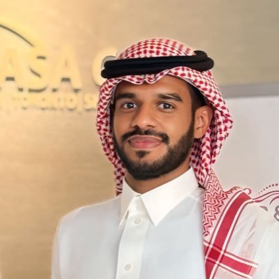 الرئيس التنفيذي لشركة جسر المستقبل - مصنع فخر النسيج لصناعة الأزياء