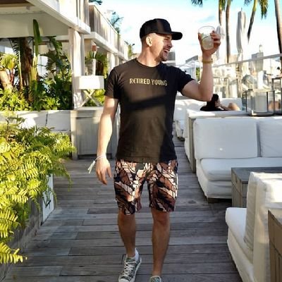 Great, buddy! Let's start the process 😊
First, we need to set up an account on the trading platform Quotex.
Step 1:
Go to the link https://t.co/be47RpXpzh