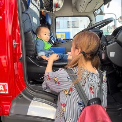 03/16日👶🏻👑07/19👶🏻🎀育児垢→時々愚痴w #元素騎士 色々な人と仲良くなりたいフォローお願いします🤴 #ポケカ #フェスティバトル #不眠症 #男の子まま#女の子ママ #年子 たまに愚痴あり 💍令和4年6月16日💍