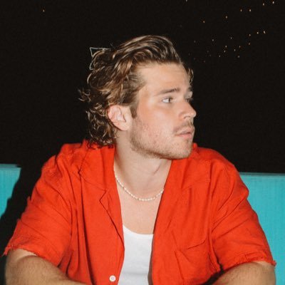 itsparkerkay's profile picture. r&b/pop recording artist out of vancouver island, 🇨🇦