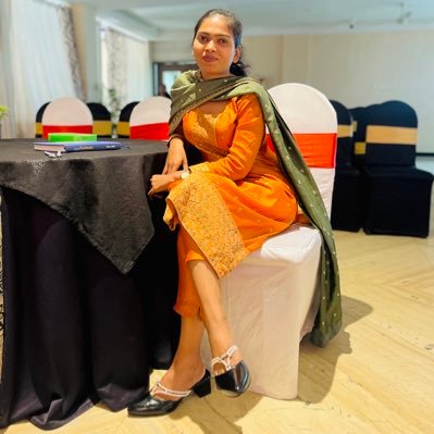 MeeraDhulgunde's profile picture. Entrepreneur 
Independent Associate at Herbalife.
Fitness Consultant
Insta- @GetFitWithMeera💪