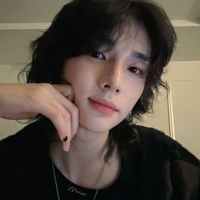 zwhostheo's profile picture. ᴀᴛɪɴʏ • sᴛᴀʏ • ᴍᴏᴀ • ᴇɴɢᴇɴᴇ  ᴀʀᴍʏ • ᴄᴀʀᴀᴛ • ᴘ1ᴄᴇ • ɴᴄᴛᴢᴇᴇɴ 

| ᥡᥱ᥆sᥲᥒg ᥙ𝗍𝗍ᥱძ ❤