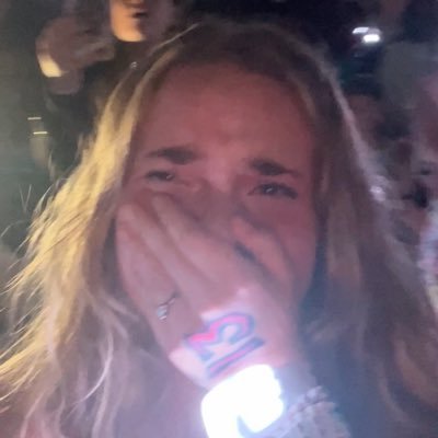 tayhappiness enthusiast and #1 timeless stan | vegas, seattle, and miami n1