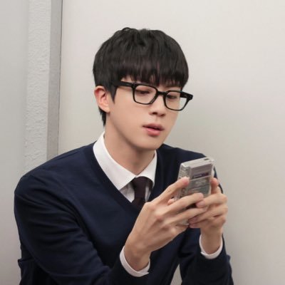 superseokjinkim's profile picture. let's be moots 💜 OT7 stan / jin biased