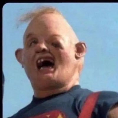 Pave30's profile picture. Part-time pirate, Driver for Mr. Chunk, Muscle for the Goonies!