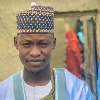 Alhamdulillah,you can narrates my passed But you can Never predict my features.. That's Me SirAutaBiu....