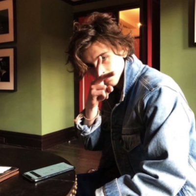 mmdb974970's profile picture. 