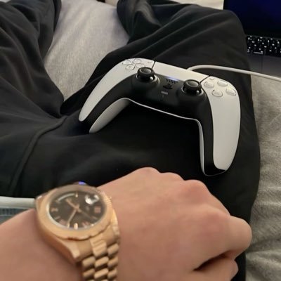 bigsamba_4pf's profile picture. GOD IS NOT DEAD