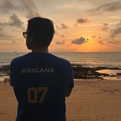 Builder at the core. Growth by function. Entrepreneur. Angel Investor. Squash player, Diver, movie buff, book hoarder & Adrenalin junkie. Indian!