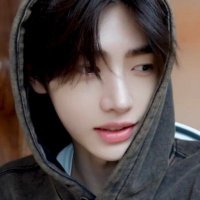 ︎ ︎ ︎ (@i4hoonu) 's Twitter Profile