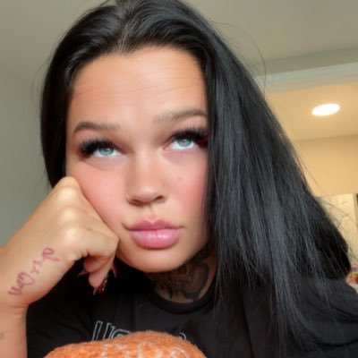 Your fav brat, Bri. 🌴🌞 goddess || Florida || 🌶 Spicy Link Below 😏 $bribrah1998
