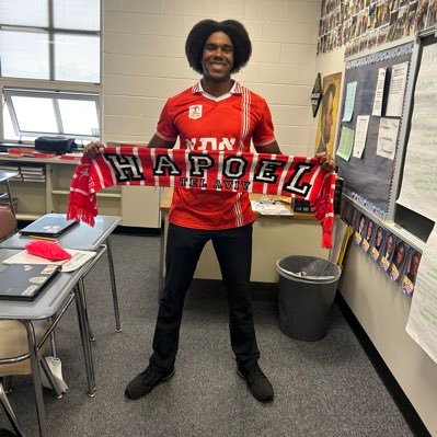 Morehouse '15. History Teacher. *The* American Vitória fan. *The* American Hapoel Tel Aviv FC/BC fan. Derry City ⚽️. UTEP 🏈