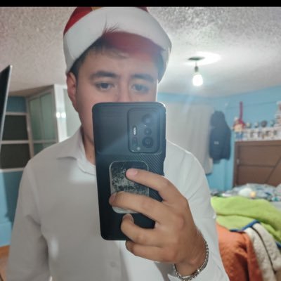 OmarParra121's profile picture. 
