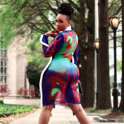 Miss Blu to you, Curvy, Seductive Plant Queen / findom