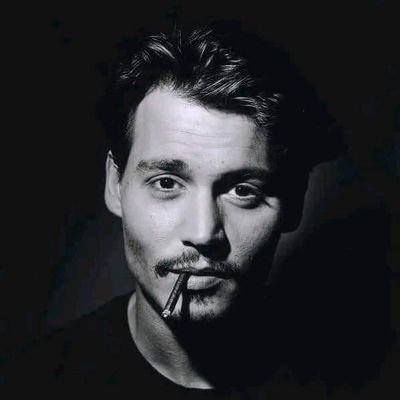 mmdlyfy84783641's profile picture. إن الله لايخذل قلباً لجأ إلية ♥️