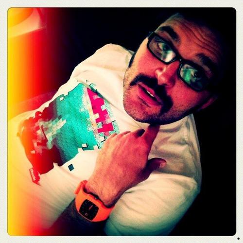 LOlozomb's profile picture. sex, drums, & rock&roll @abelferraraband @marcellusrex @rufusbellefleur 
régie deluxe @sale_con