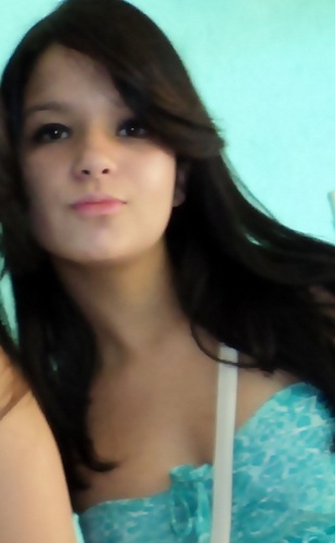 Quem se define , se limita (: