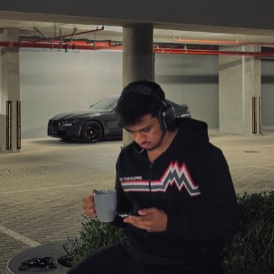 mehulshah_20's profile picture. Just winging life 🪽                                             Always on final approach to the nearest coffee shop ☕️