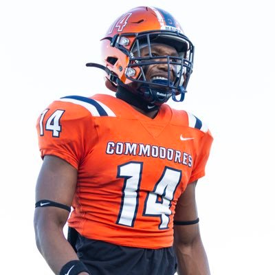 🦈🦈 @pitt_fb 6’0 200 Lbs | 4⭐️ linebacker | C/o 2026 | #Coltboyz #HEADHUNTERZ Maury High school