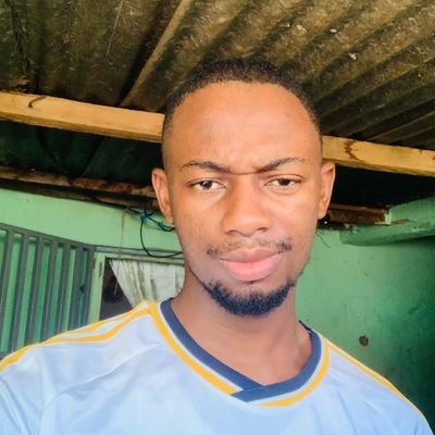 Mon nom est Arthur Samir tshims je suis un congolais résidents en Angola depuis maintenant 3ans