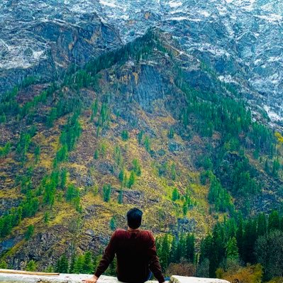 ianujyadav's profile picture. 👨‍💻