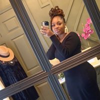 R.W (@sourpatchmomx2) 's Twitter Profile