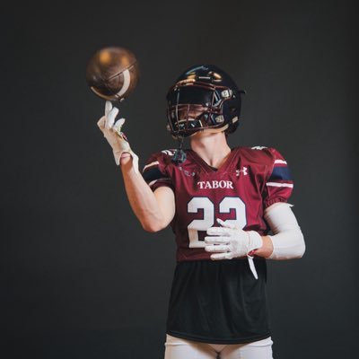 Tabor Academy || Varsity Football and Lacrosse || 5.10 168 || 3d New England || DB/WR ||