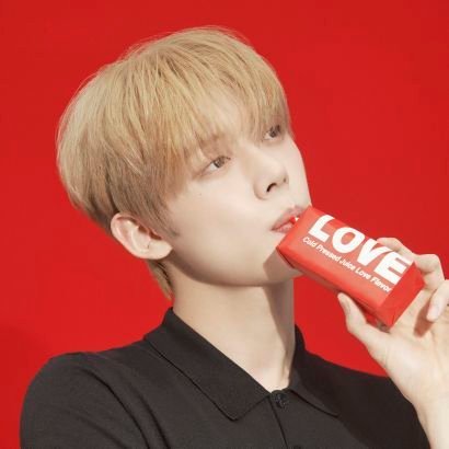 yeonjunanhyeuem's profile picture. mi eat eat the cat the cat bites me eat again me yum #loveyeonjun