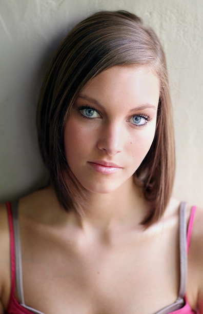 Blove18's profile picture. 