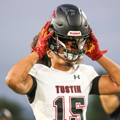 Class 2026/Edge rusher /6,3 205/Tustin high school
