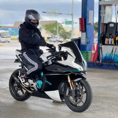 GumForLunch's profile picture. 