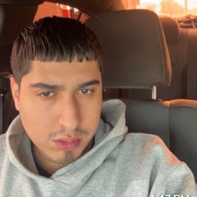 __adriang03's profile picture. Tx.