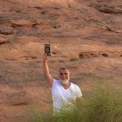 Hardeoye239730's profile picture. 