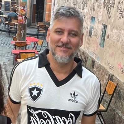 rsdelima76's profile picture. Sou Botafogo ★ É Tempo de BOTAFOGO ★ Um dos 60.345.999 votos 13 ★ Deus me livre do cidadão de bem.