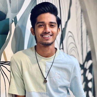 Ovimanu242054's profile picture. Painting my life with vivid colours 🎨
Nature lover 🏞️
Loves to travel ✈️