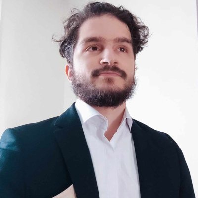 CEO & Founder of @Lora_Learning - Immersive #VR language learning game 🌍 | Passionate about #innovation and #education
