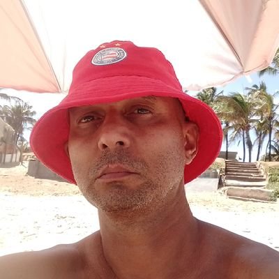 Mar_Pinho1's profile picture. Política e voleibol. Este perfil defende o Presidente Lula. SEMPRE!
Petista, lulista, chicobuarquista, terrabolista, crentofóbico e ateu.
Uivemos, disse o cão.
