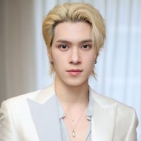 Hendery (@allowced) 's Twitter Profile