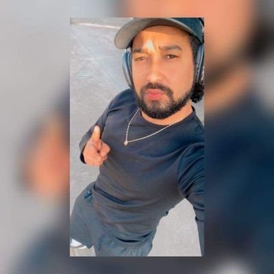 Godinesguinunes's profile picture. 