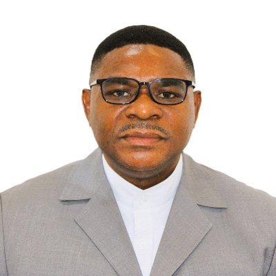 Munetsi M. Madakufamba Profile