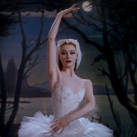 alena ☭ (@teatrodimaneskn) 's Twitter Profile Photo alena ☭ (@teatrodimaneskn) 's Twitter Profile Photo